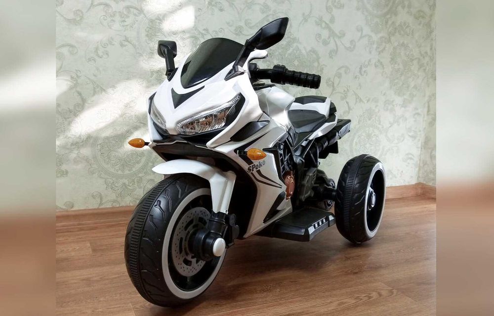 Дитячий електро мотоцикл від 3-х років Spoko белый электромотоцикл