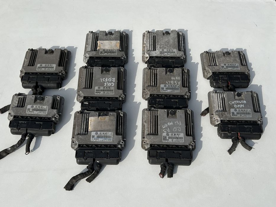 Блок ЕБУ мозги блок управления двигателя VW Golf 5 Skoda Octavia A5