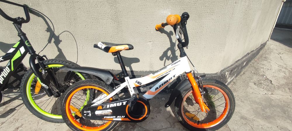 Продам два велосипеда один детский один подростковый в отличном состоя