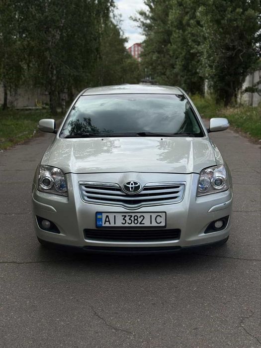 Продам    Toyota avensis 2007