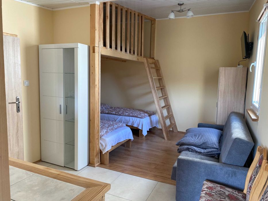 Domek z balią/jacuzzi nad jeziorem na mazurach