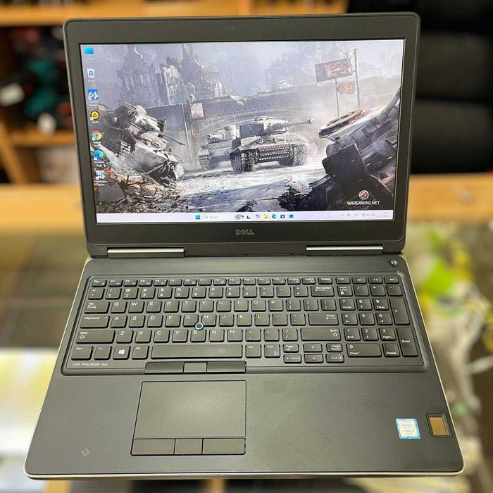 Ноутбук Dell Precision 7510 • i7 • 32GB • 500GB SSD • Quadro M2000M