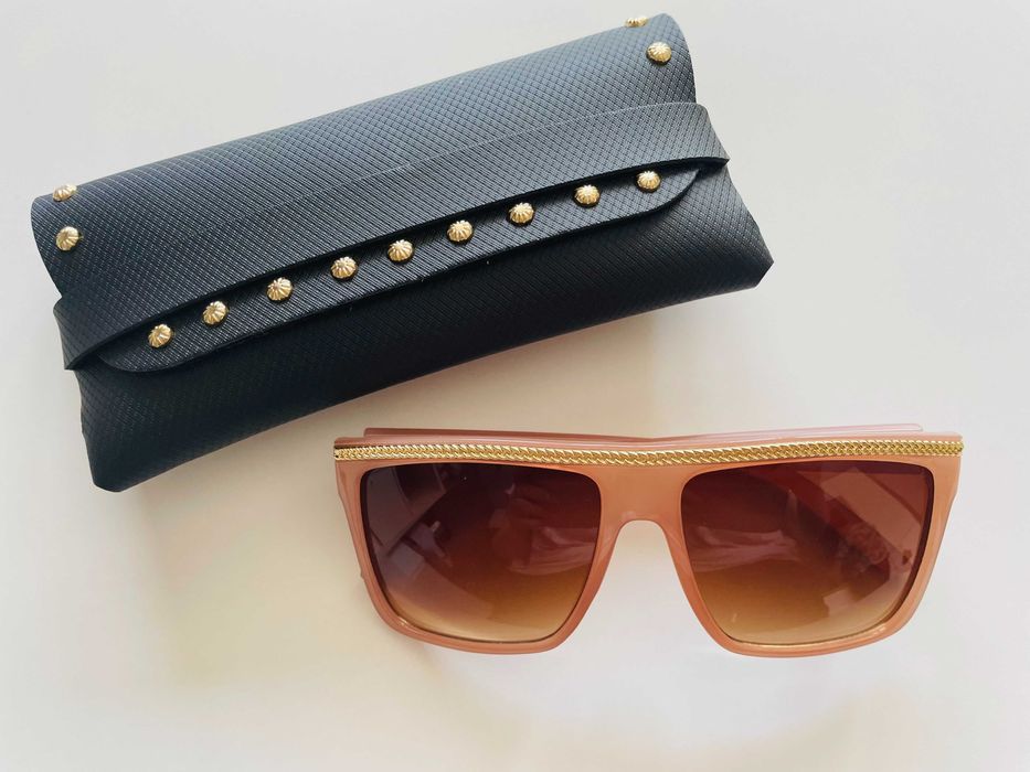 TK Maxx, Nali, okulary przeciwsłoneczne + dżetowane etui