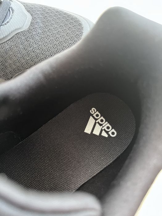 Кросівки для хлопчика Adidas оригінал 35 розмір, 21.5 см