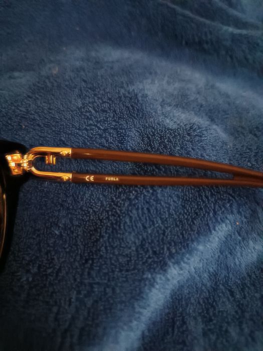 Очки солнцезащитные Fendi и Furla SFU 466