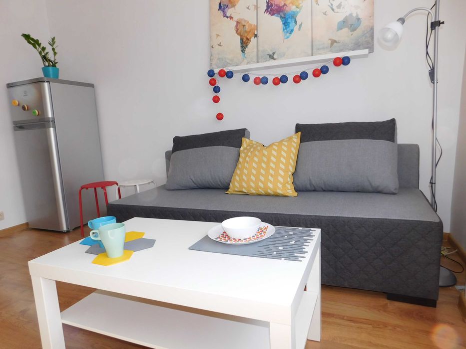 Poniatowskiego przy AWF, umeblowana, CO miejskie, parking pod blokiem