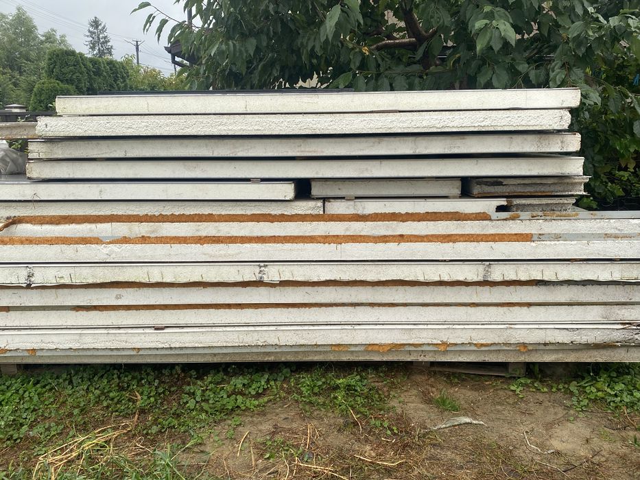 Павільйон з сендвіч панелей