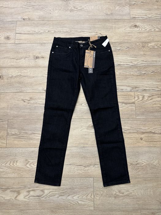 Nowe czarne bawełna slim fit extra short jeansy W30 L30 Takko Fashion