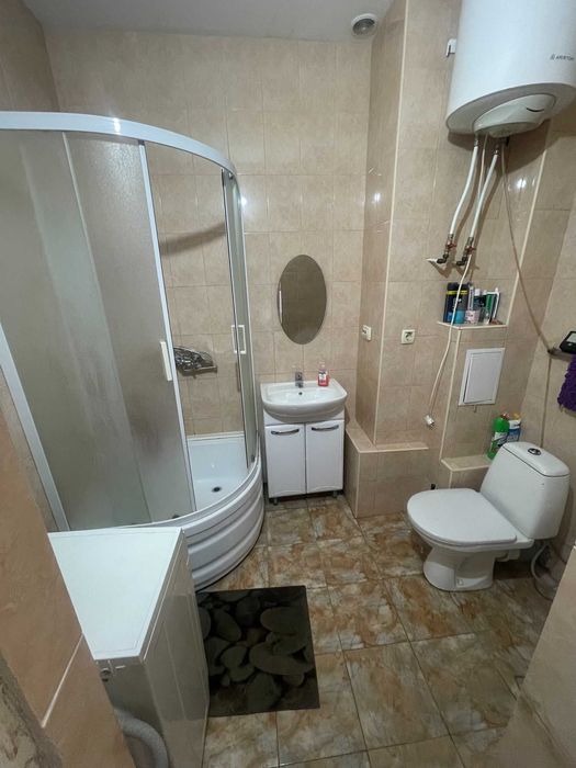 Продам 2к Гарматна 18, сталінка