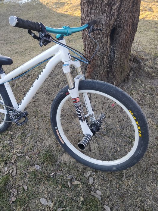 Octane one zircus (stunt,Fox, Magura,dirt,saint,dartmoor,hornet)