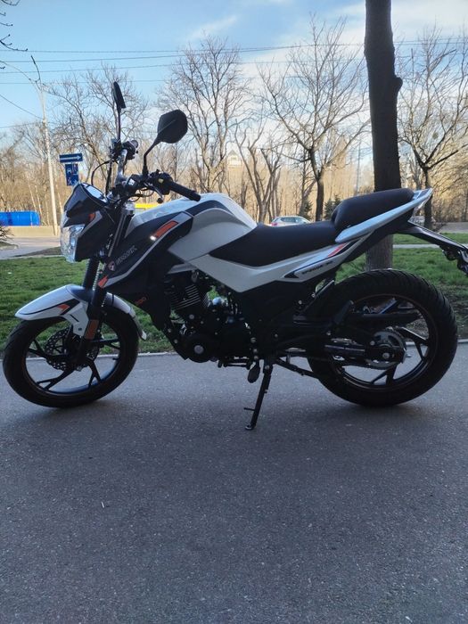 Мотоцикл SPARK SP200R-30