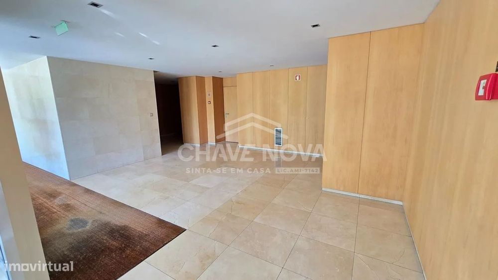 Apartamento Duplex com Varanda Quinta do Cravel-MTS/03870/MH