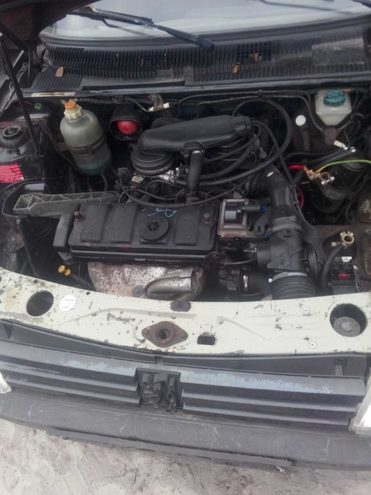 Пежо 205 309 по запчастям 1,1 бензин  1992г.