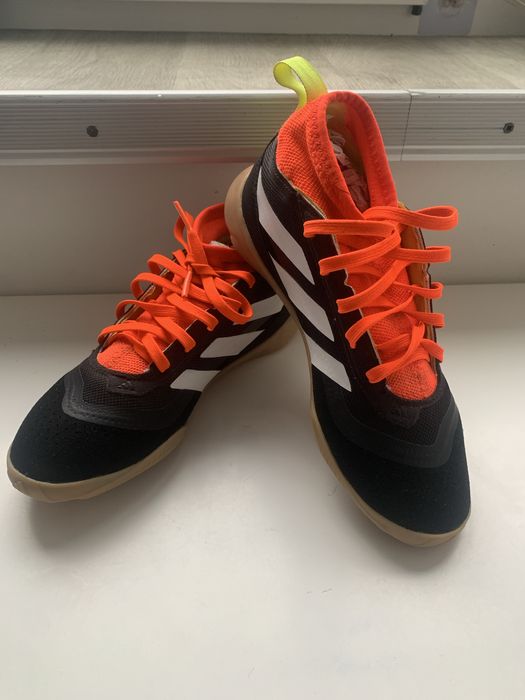 Дитячі футзалки Adidas Predator р.36: 1 600 грн. - Футбол Днепр на Olx