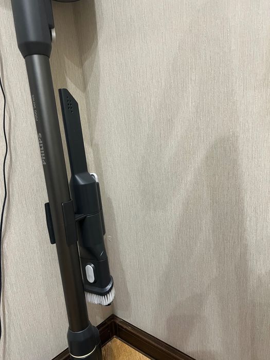 Пилосос PHILIPS XW7264/11