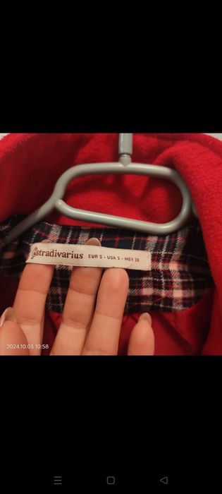 Płaszcz z odpinanym kapturem