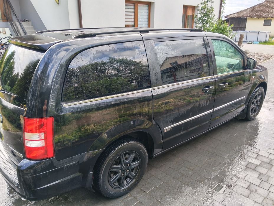 Grand Voyager 2009 2.8 crd
