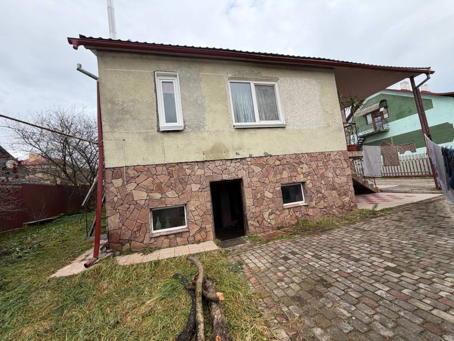 Терміново! Пустомити, особняк 20сот. З озером.