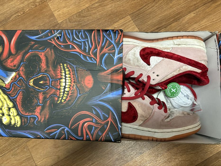 Nike SB Dunk Low STRANGELOVE 43 size