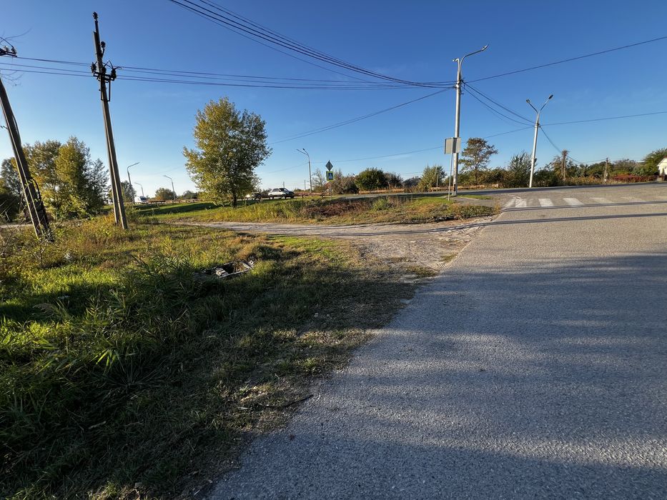 Продам земельну ділянку у районі Полтавського шосе