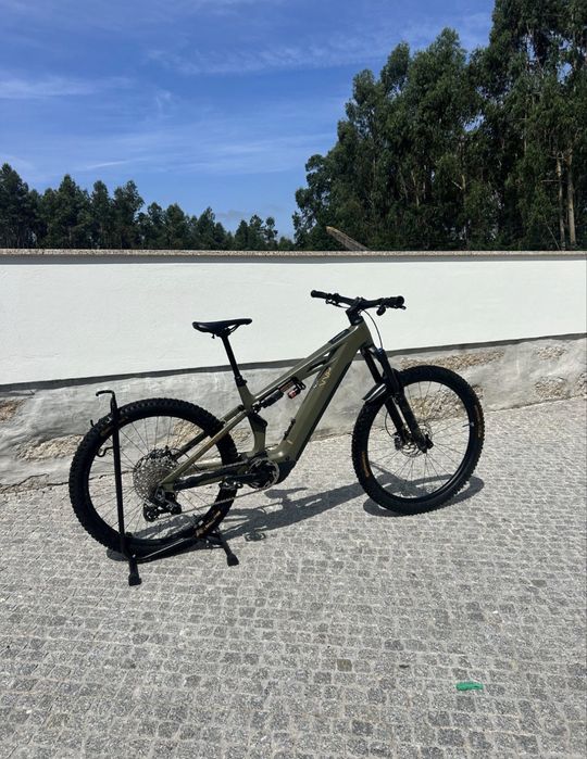 Cube stereo hybrid one77