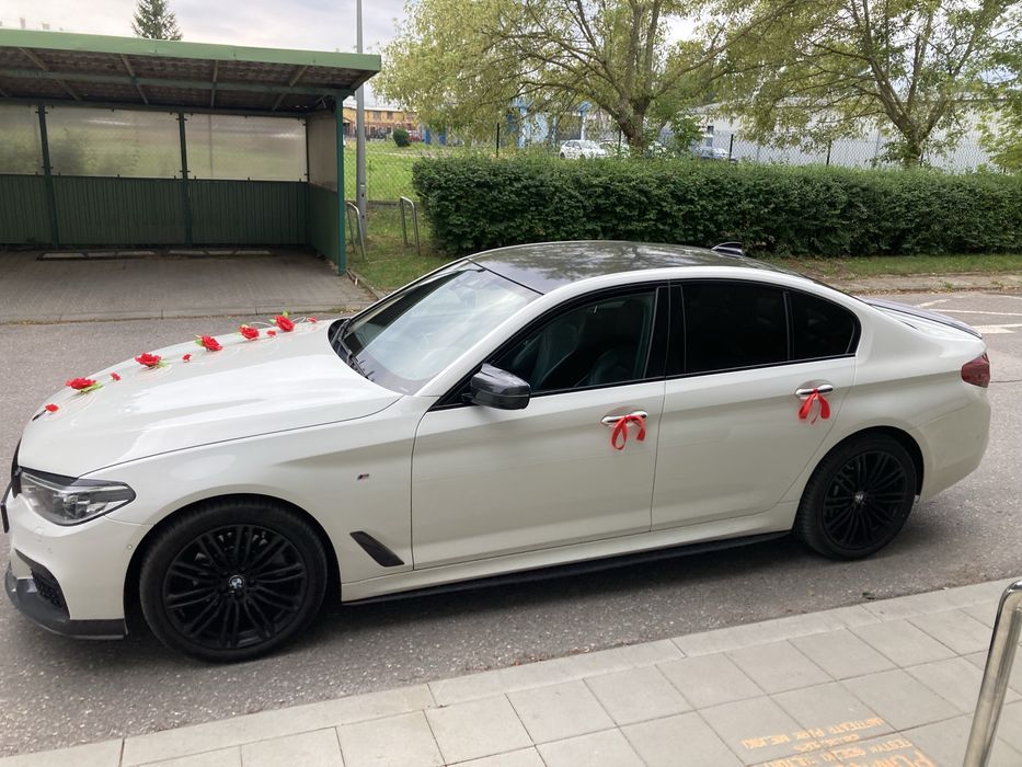 Samochod na slub biale BMW 5 samochodo slubu auto na wesele z kierowca
