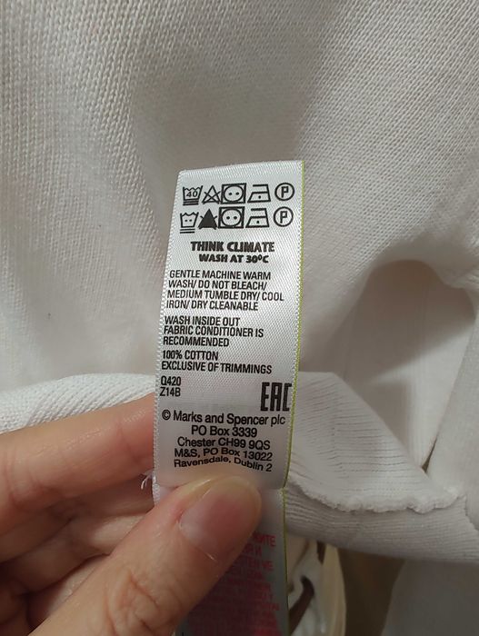 Klasyczny bawełniany biały gładki sweter z dekoltem w serek M&S L 40