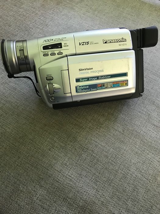 Відеокамера Panasonic VZ15