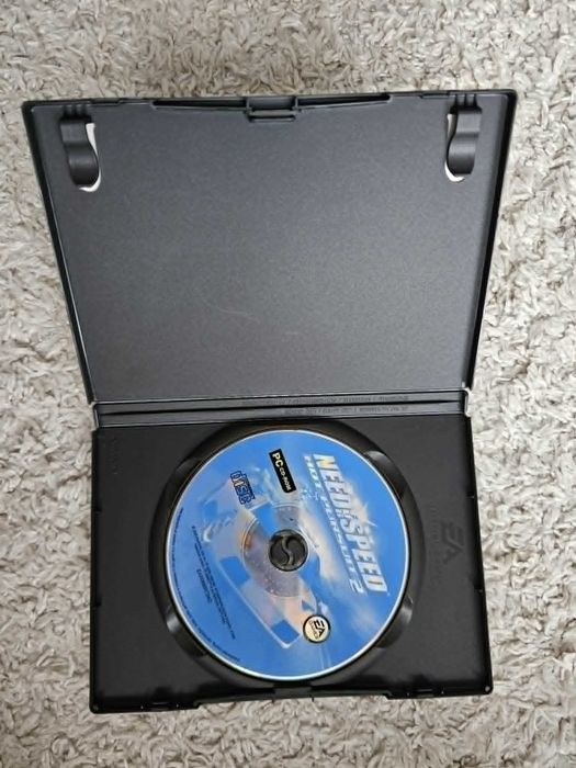 Need For Speed Hot Pursuit 2 PC
