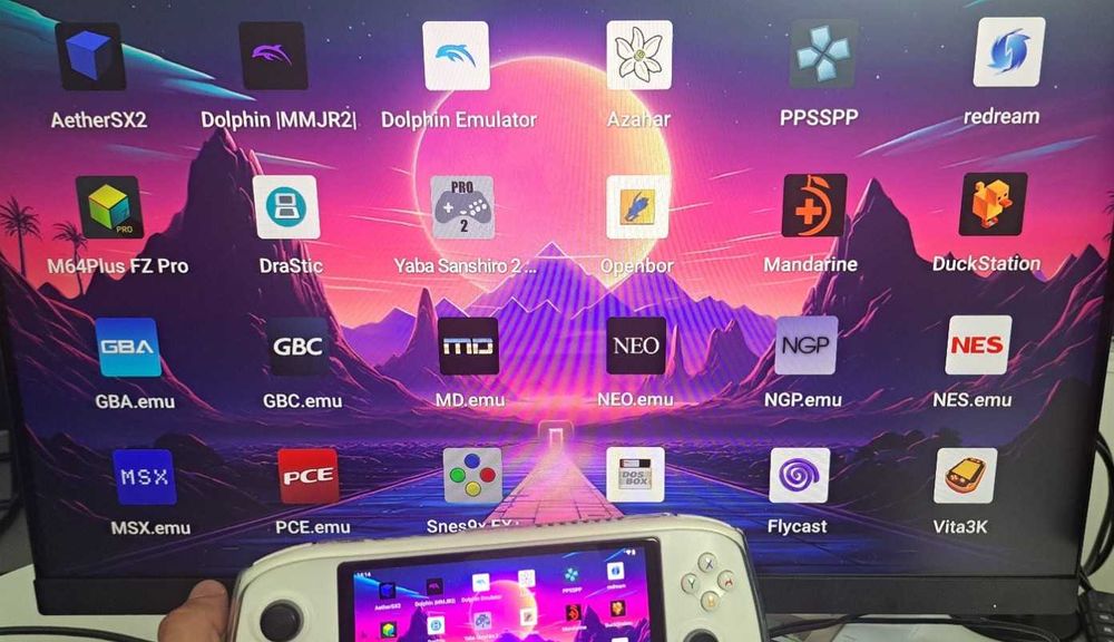 Anbernic RG557 + Cartão 500GB + Hub HDMI + Comando + Extras