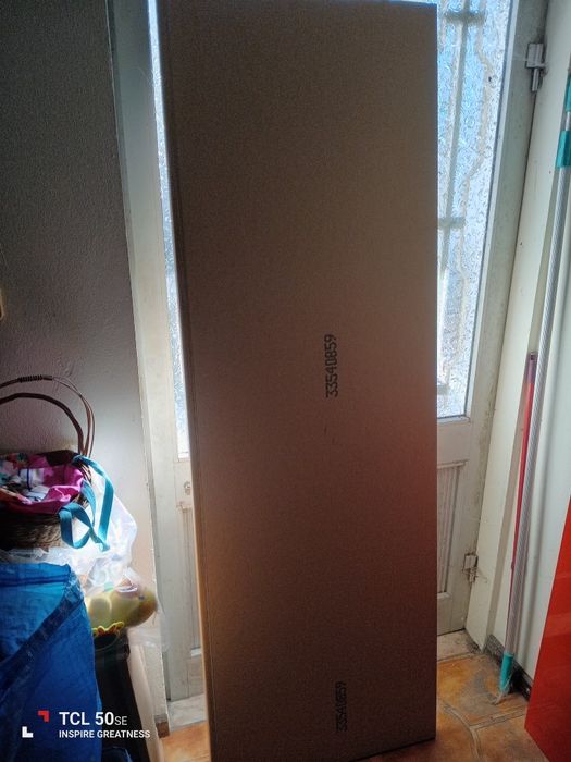 Tampo para balcão Medidas 1,80×60 Artigo novo..