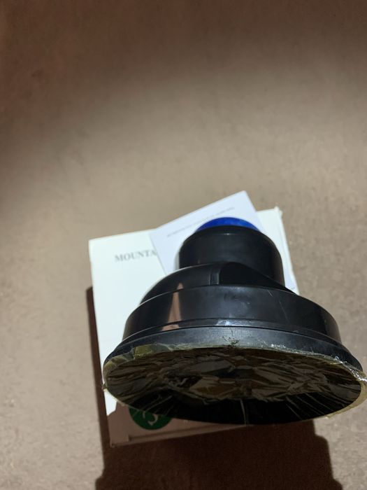 Продам масажор з присоскою