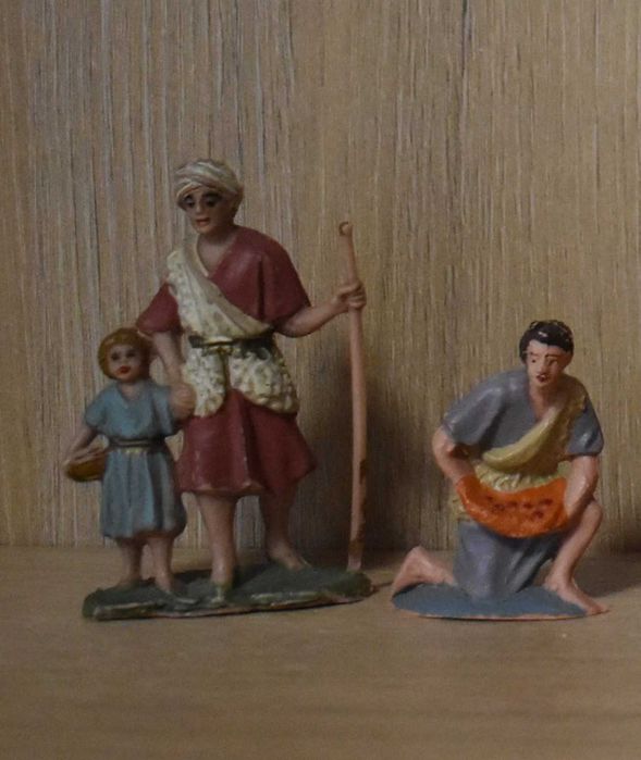 7 Figuras policromáticas - (Lote 1)