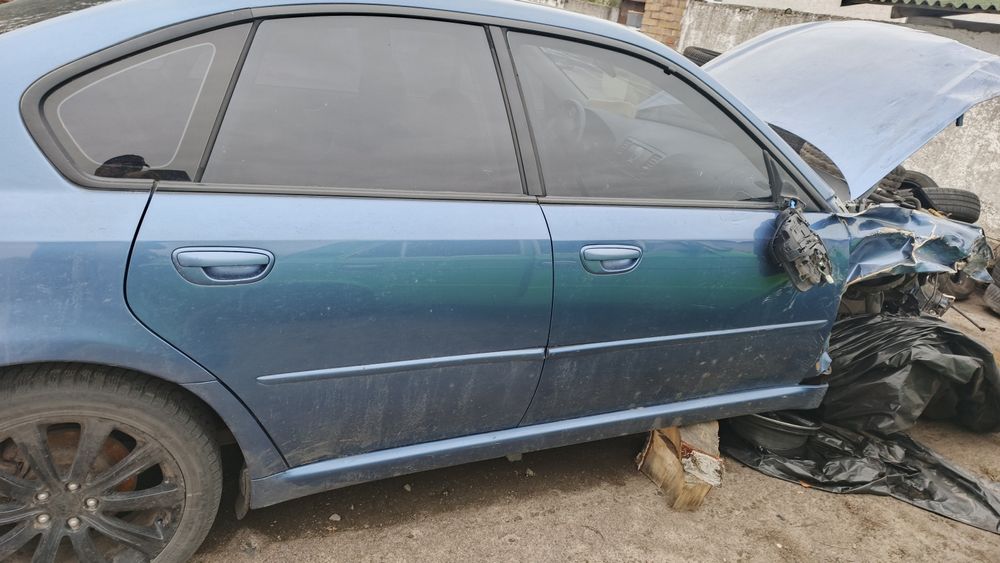 Субару Легасі на болти