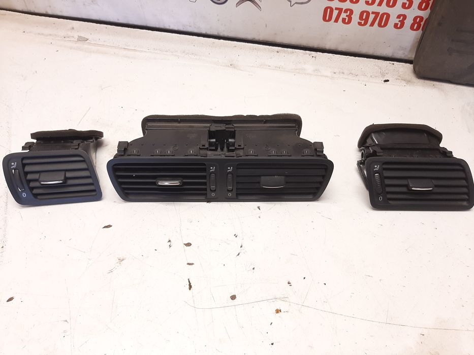 Дефлектор обдуву салона Volkswagen passat b6