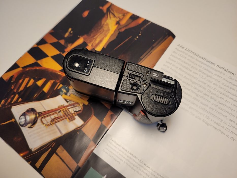 ♥︎◇Nikon COOLPIX 4500 ◇オールドデジカメ♥︎♡エモ可愛い♡ ❤️エモ可愛い❤Nikon Coolpix 4500 オールドデジカメラ