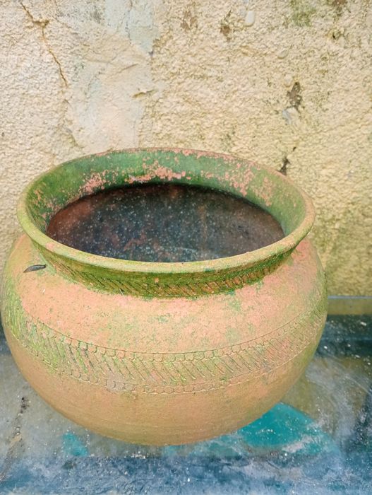 Ancient Clay Pieces446795729874472962