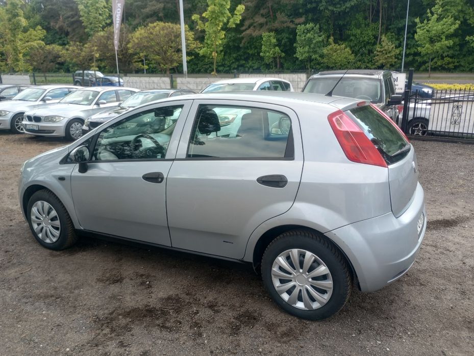 Fiat Grande Punto 1.4B 77KM 2007r * salon PL radio android * TORUŃ
