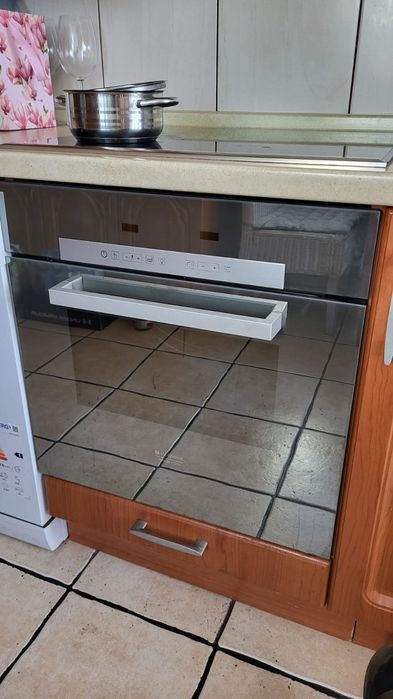 Piekarnik  z płytą indukcyjną