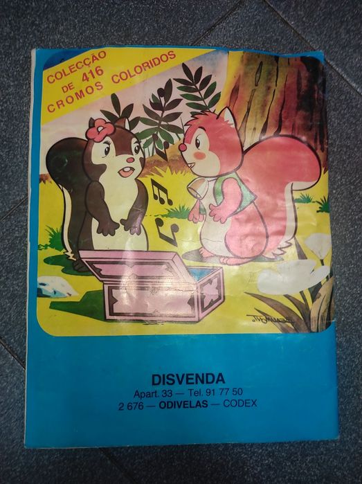 Caderneta cromos antiga Bana e Flaapi