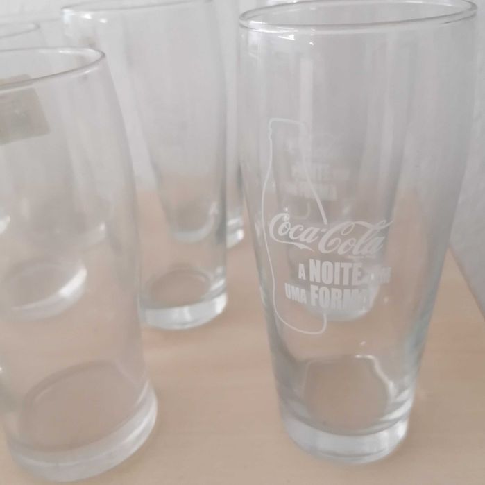 Copos "Cocacola" e "Seven-up", lote todo por 7€