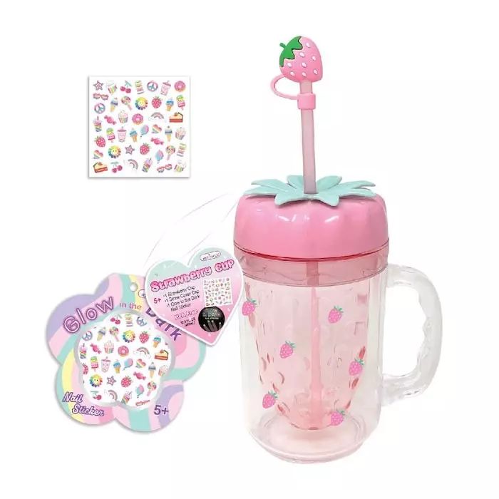 Kubek ze słomką i naklejkami truskawka. Hot Focus