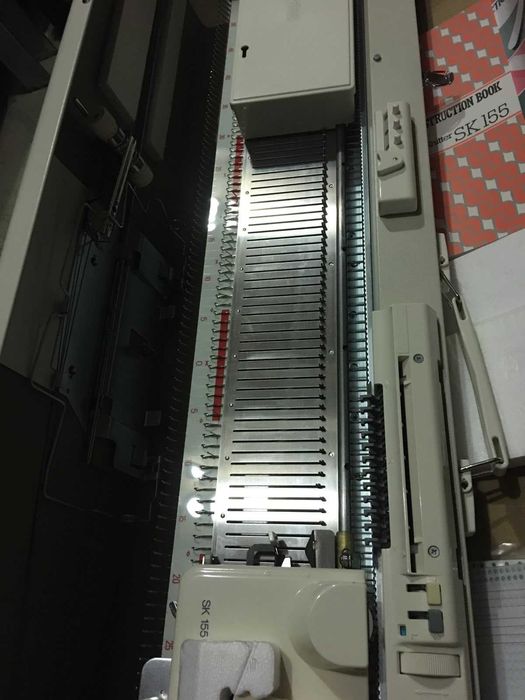 В’язальна машина Silver Reed SK155