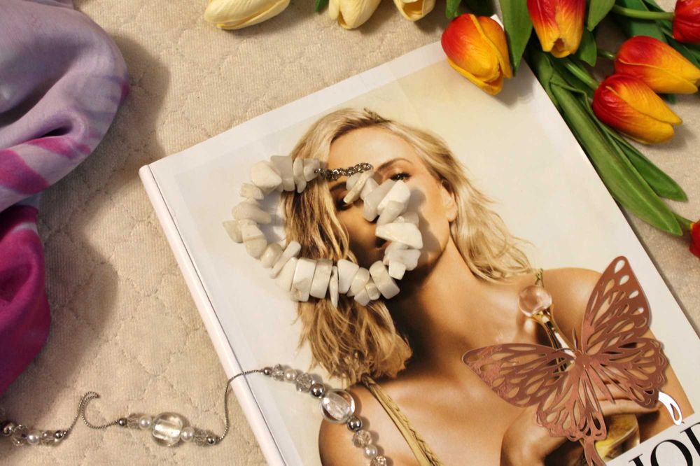 Masywna Bransoletka Naturalne Białe Kamienie Regulacja Handmade Boho