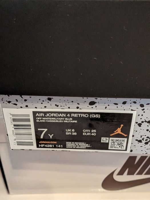 Nike Air Jordan 4 Military Blue