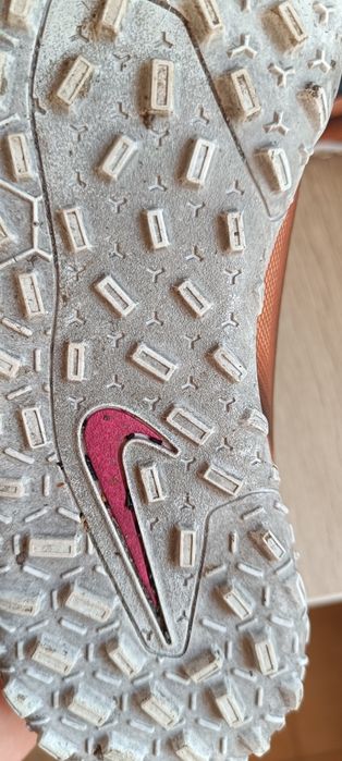 Сороконіжки nike phantom GT