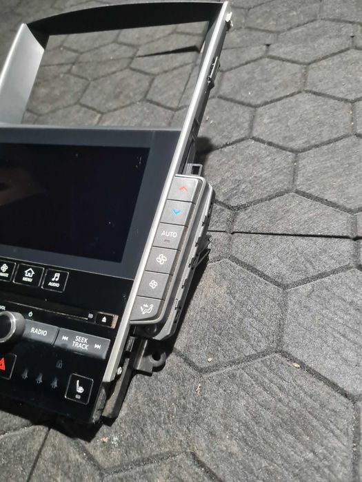 Infiniti Q50 panel nawiewu klimatyzacji wyświetlacz