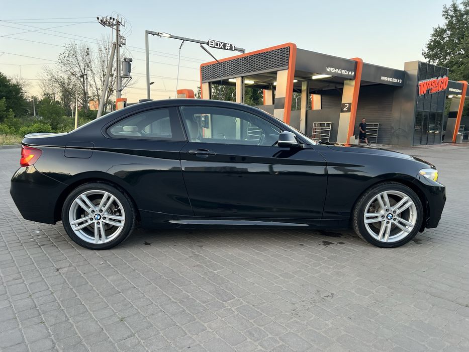 Продам BMW 230 2019