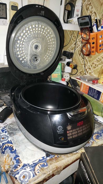 Мулььиварка Polaris PMC0566D