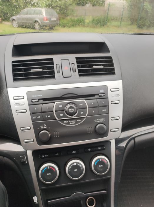 Mazda 6 kombi , 2 litry diesel, felgi 19 cali